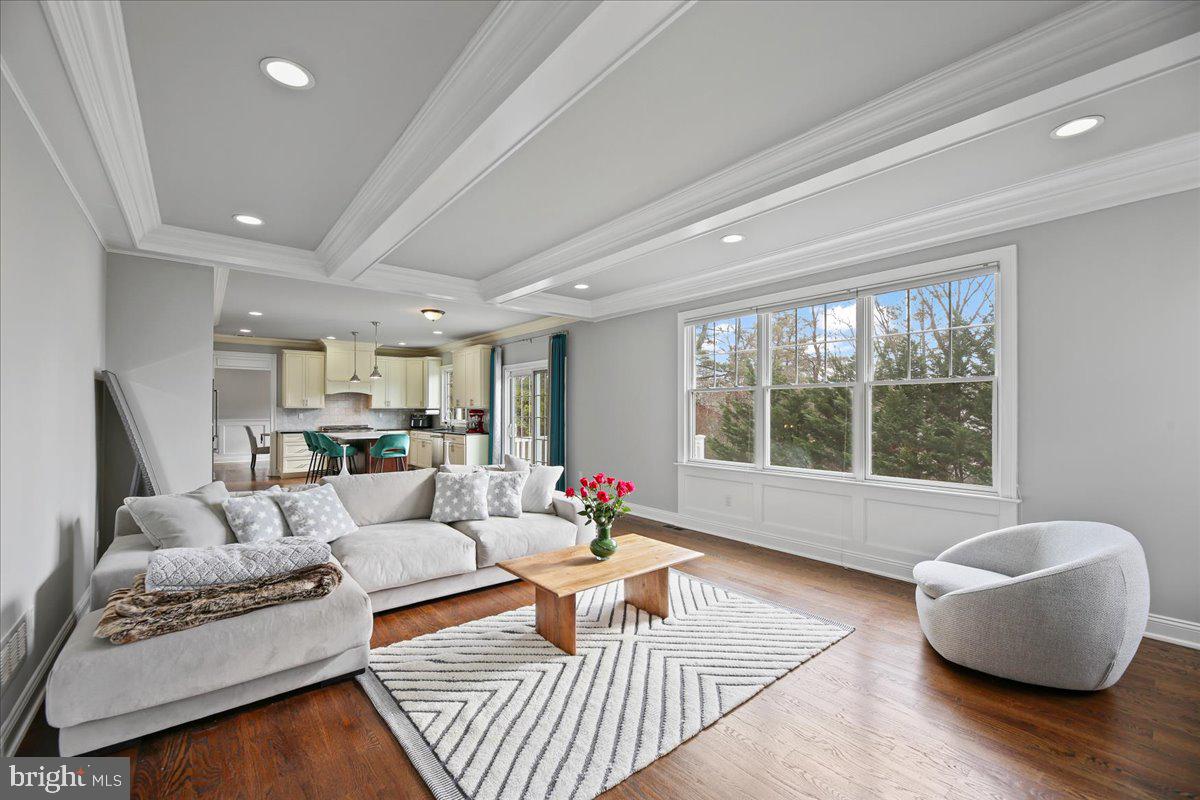 Princeton, New Jersey, 08540, United States, 6 Bedrooms Bedrooms, ,5 BathroomsBathrooms,Residential,Active,2001064