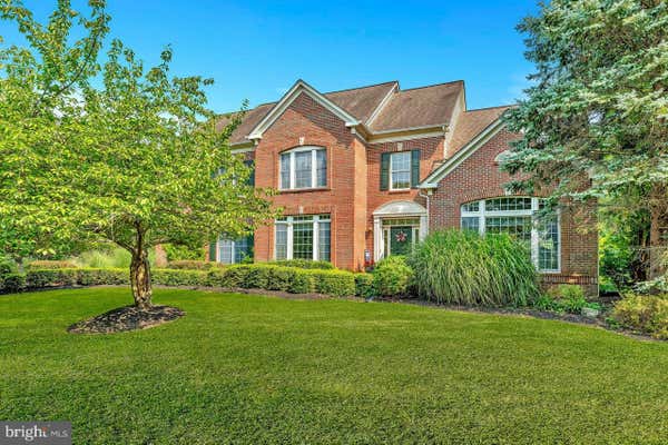 8 HOWELL CT, WEST WINDSOR, NJ 08550 - Image 1