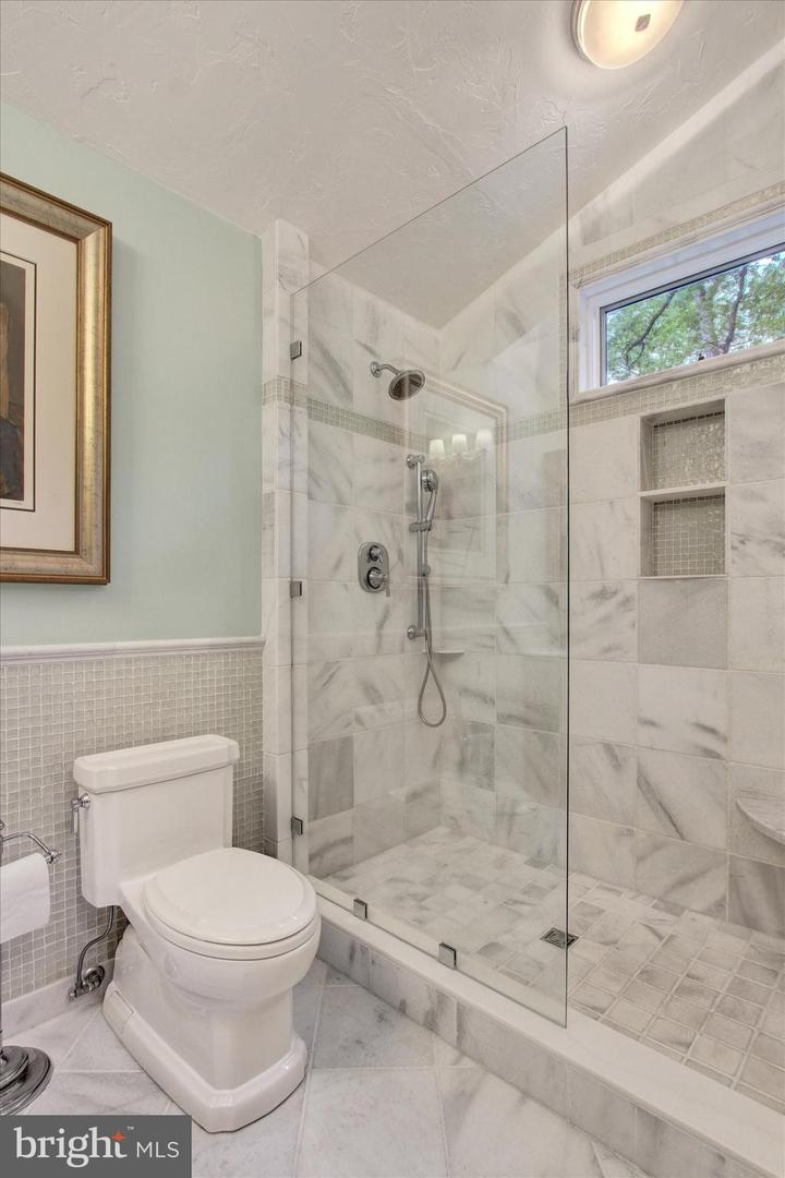Hanover, Pennsylvania, 17331, United States, ,4 BathroomsBathrooms,Residential,Active,1849526
