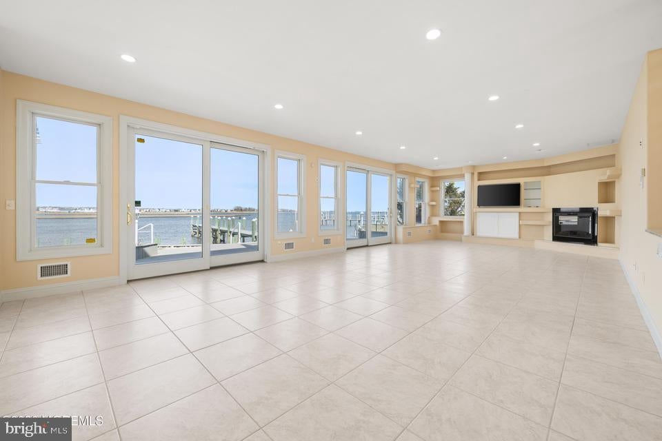 Bayville, New Jersey, 08721, United States, 5 Bedrooms Bedrooms, ,6 BathroomsBathrooms,Residential,Active,2035591