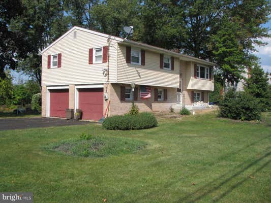 419 E EVERGREEN RD, LEBANON, PA 17042 - Image 1