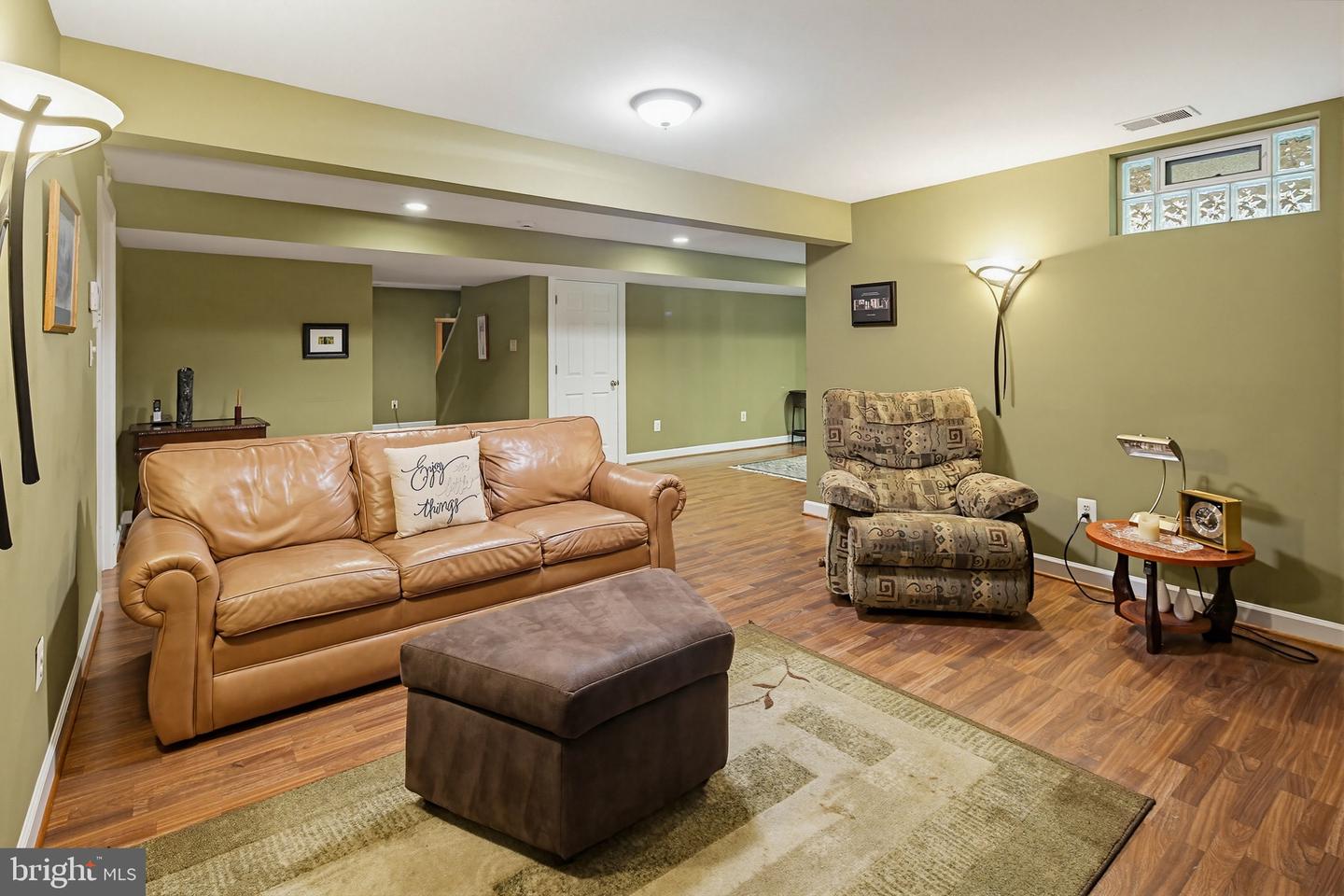 Laurel, Maryland, 20723, United States, 4 Bedrooms Bedrooms, ,5 BathroomsBathrooms,Residential,Active,2041355