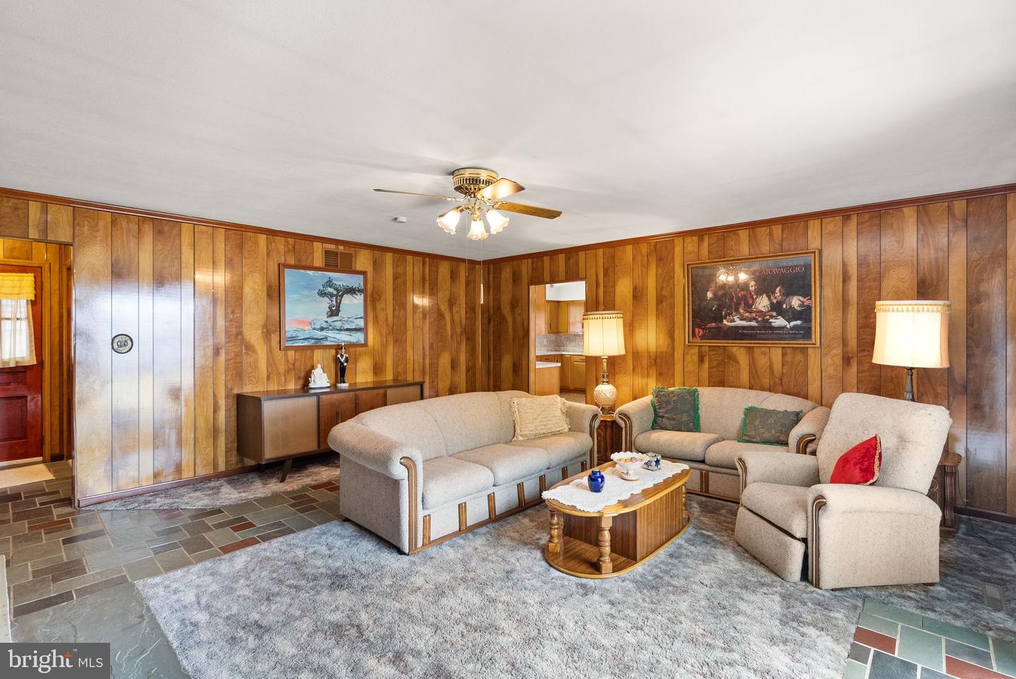 Amissville, Virginia, 20106, United States, 7 Bedrooms Bedrooms, ,4 BathroomsBathrooms,Residential,Active,1849572