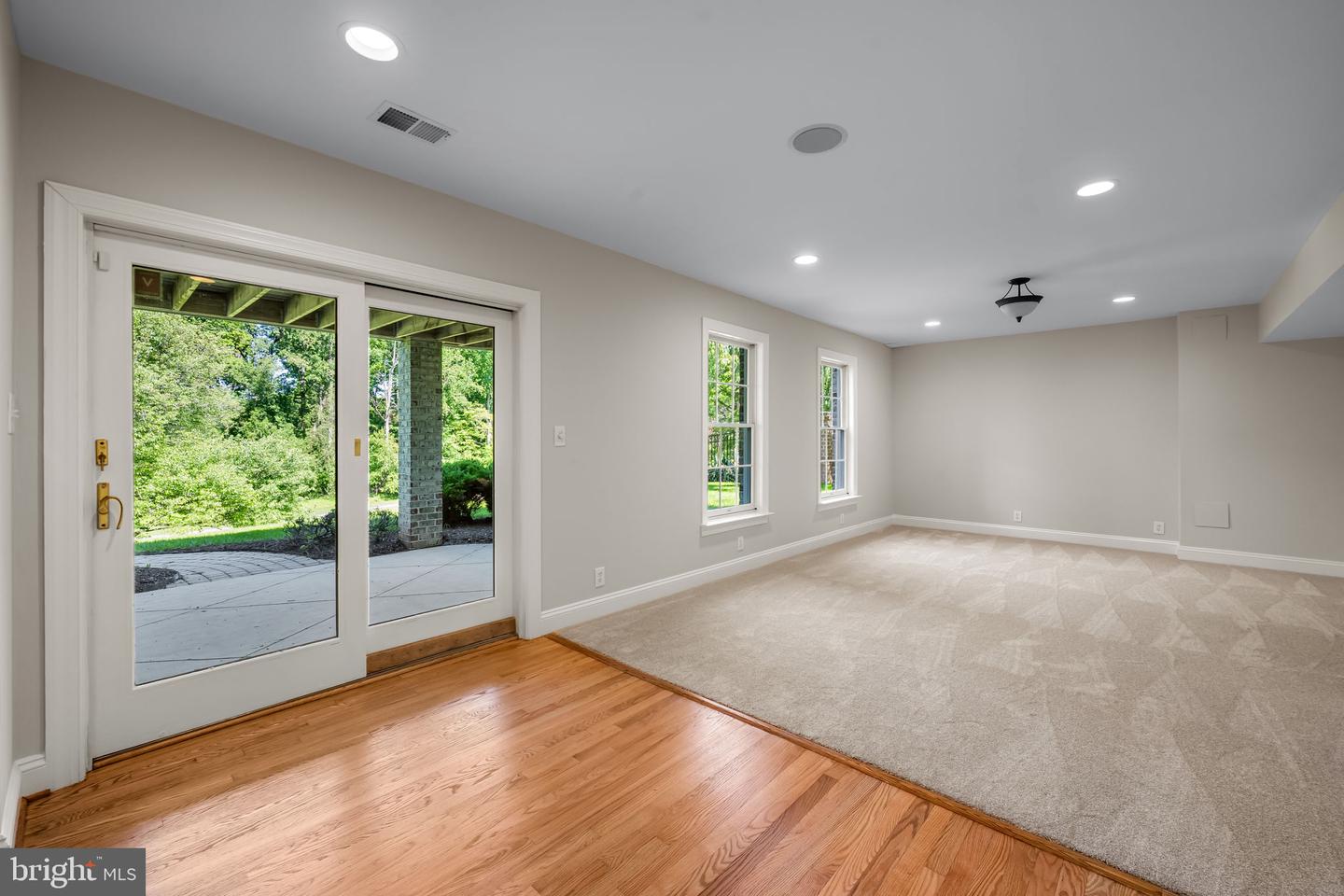 Ellicott City, Maryland, 21042, United States, 5 Bedrooms Bedrooms, ,5 BathroomsBathrooms,Residential,Pending,2045798