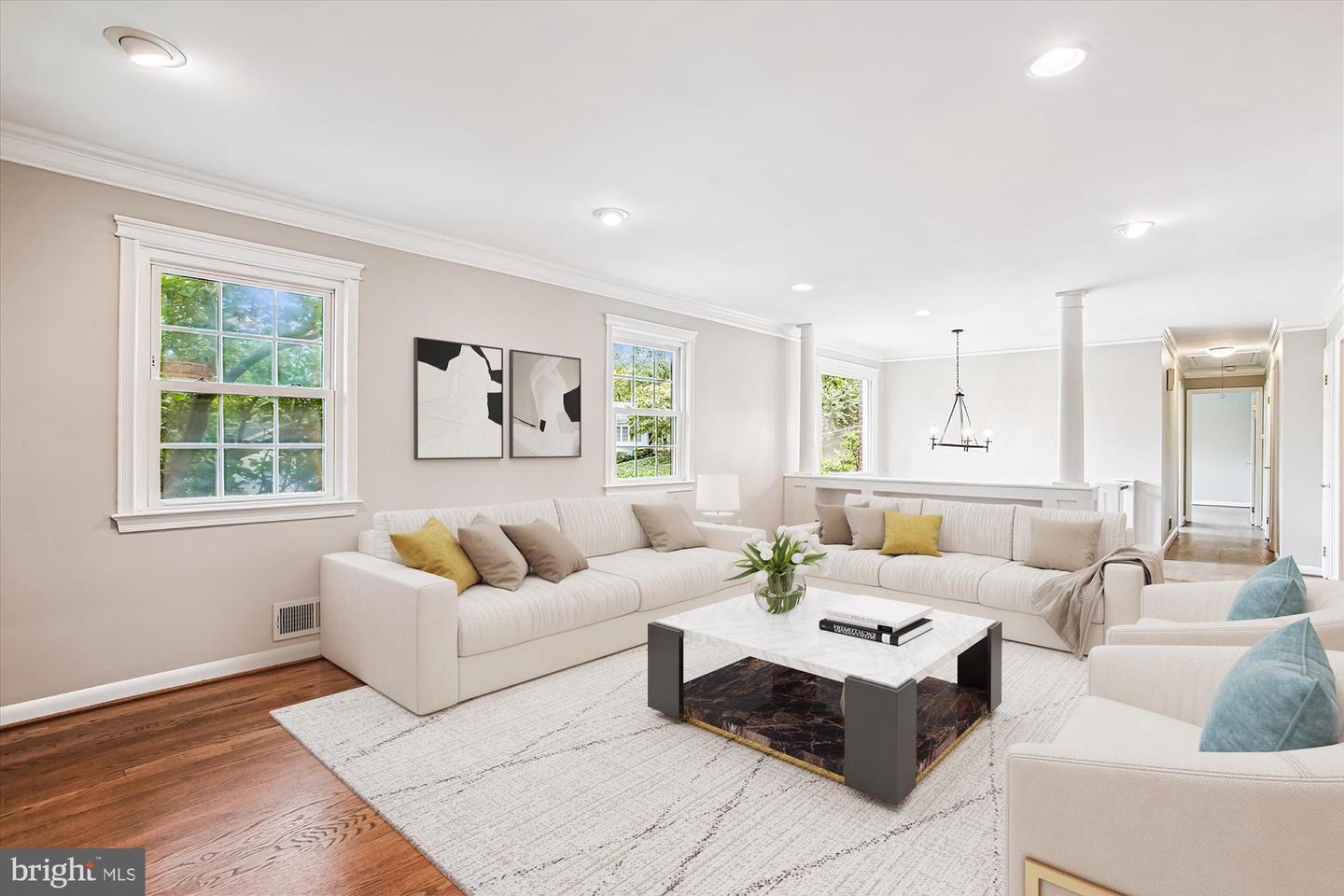 Arlington, Virginia, 22202, United States, 5 Bedrooms Bedrooms, ,3 BathroomsBathrooms,Residential,Active,1926909