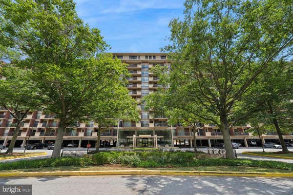 1300 ARMY NAVY DR APT 105, ARLINGTON, VA 22202 - Image 1