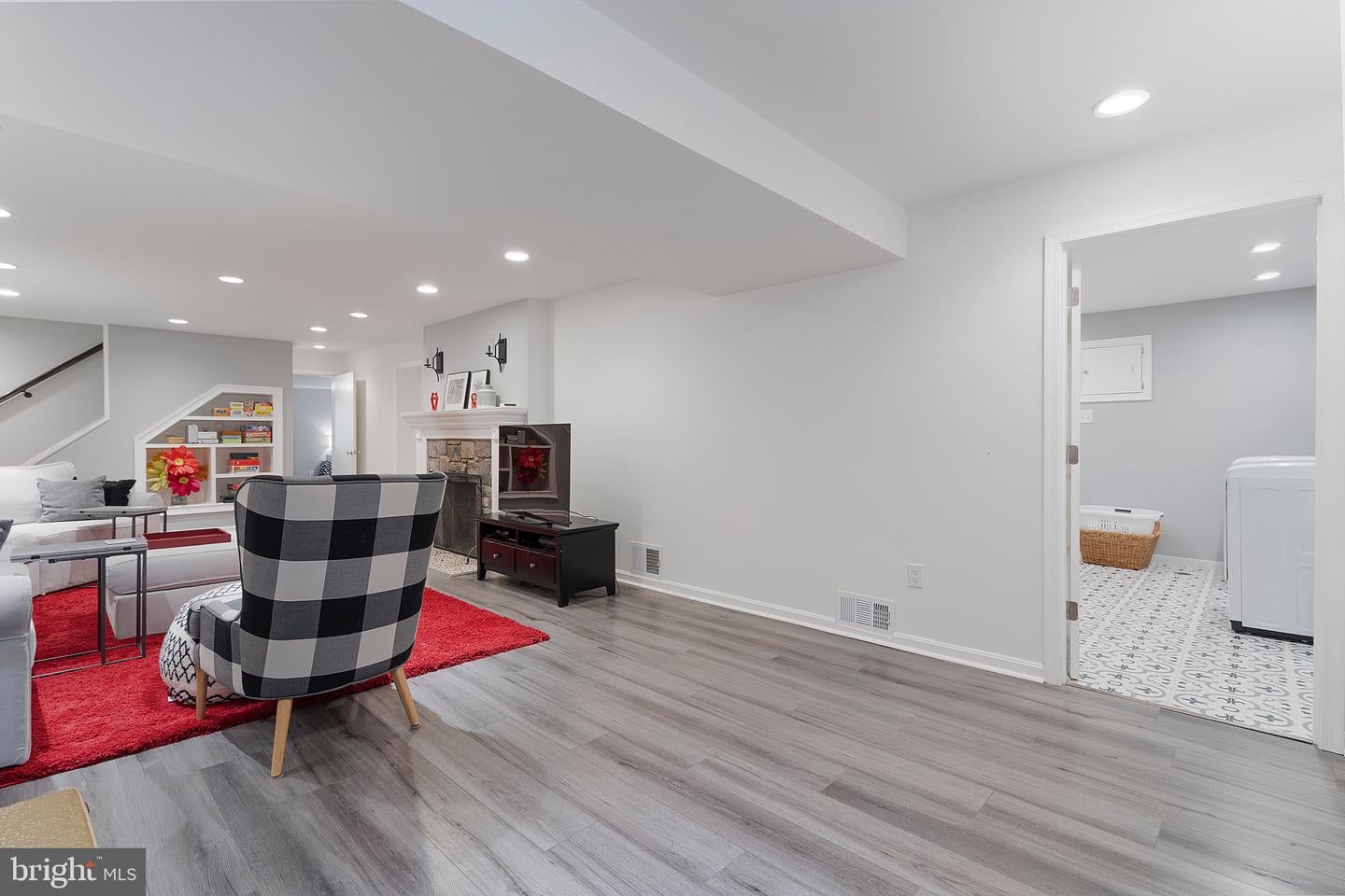 Arlington, Virginia, 22207, United States, 5 Bedrooms Bedrooms, ,4 BathroomsBathrooms,Residential,Active,1943764