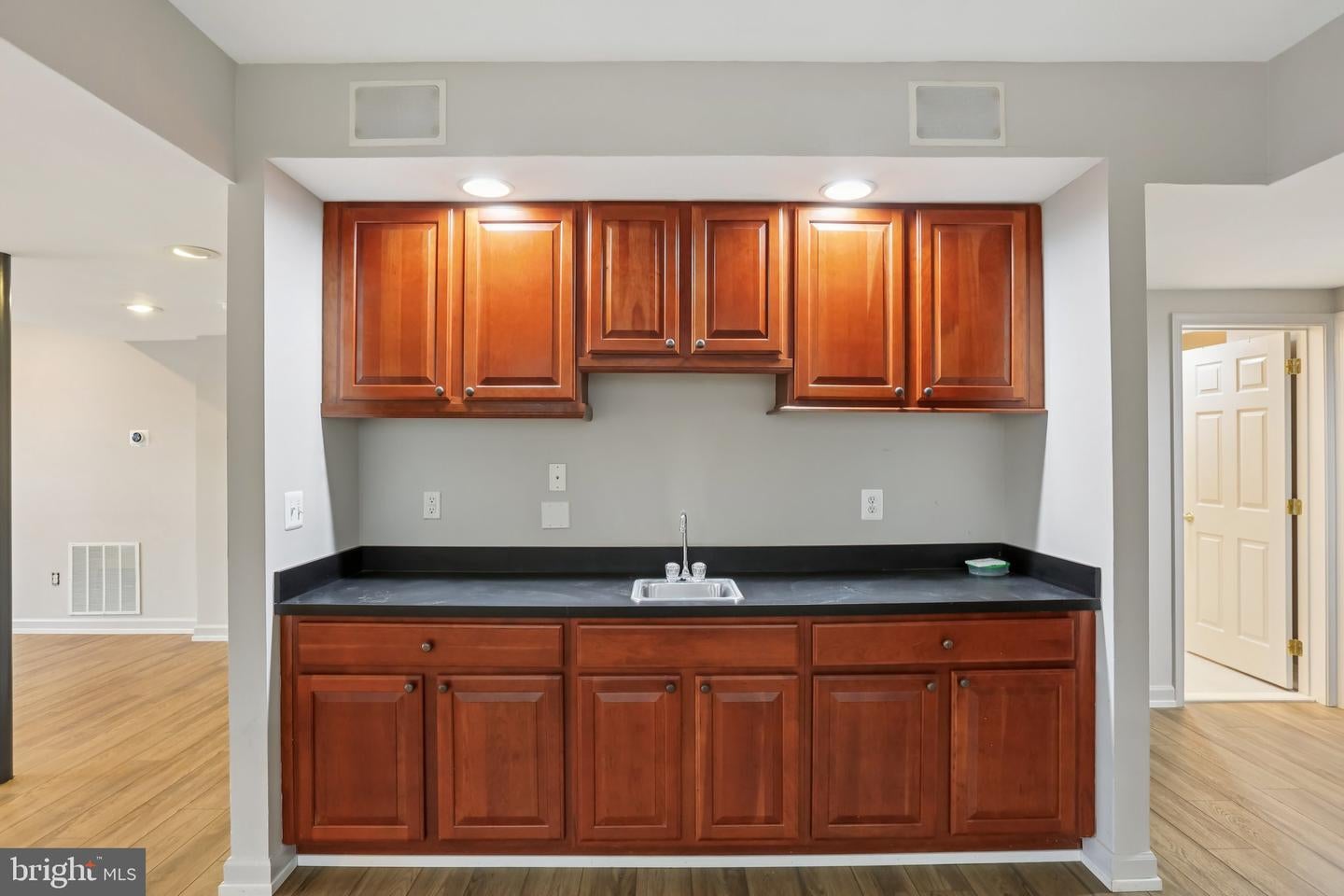 Clarksburg, Maryland, 20871, United States, 5 Bedrooms Bedrooms, ,4 BathroomsBathrooms,Residential,Active,2025637