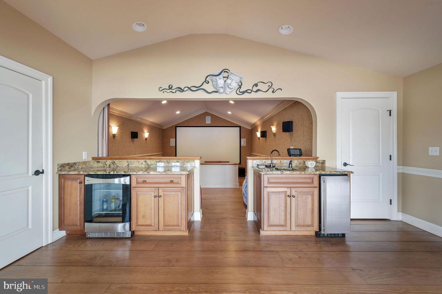 Dover, Delaware, 19901, United States, 3 Bedrooms Bedrooms, ,4 BathroomsBathrooms,Residential,Active,2033999