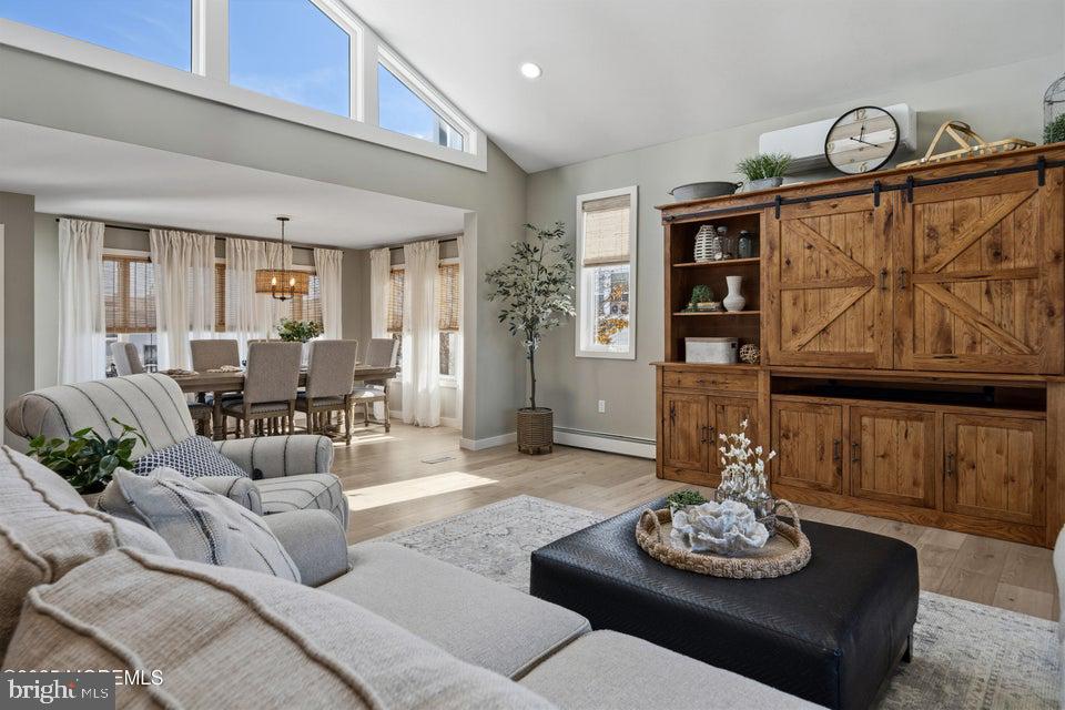 Forked River, New Jersey, 08731, United States, 4 Bedrooms Bedrooms, ,3 BathroomsBathrooms,Residential,Active,1989764