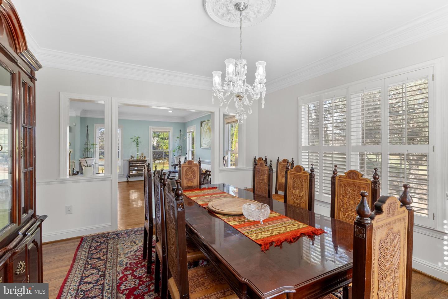 Gaithersburg, Maryland, 20879, United States, 5 Bedrooms Bedrooms, ,5 BathroomsBathrooms,Residential,Active,1999190