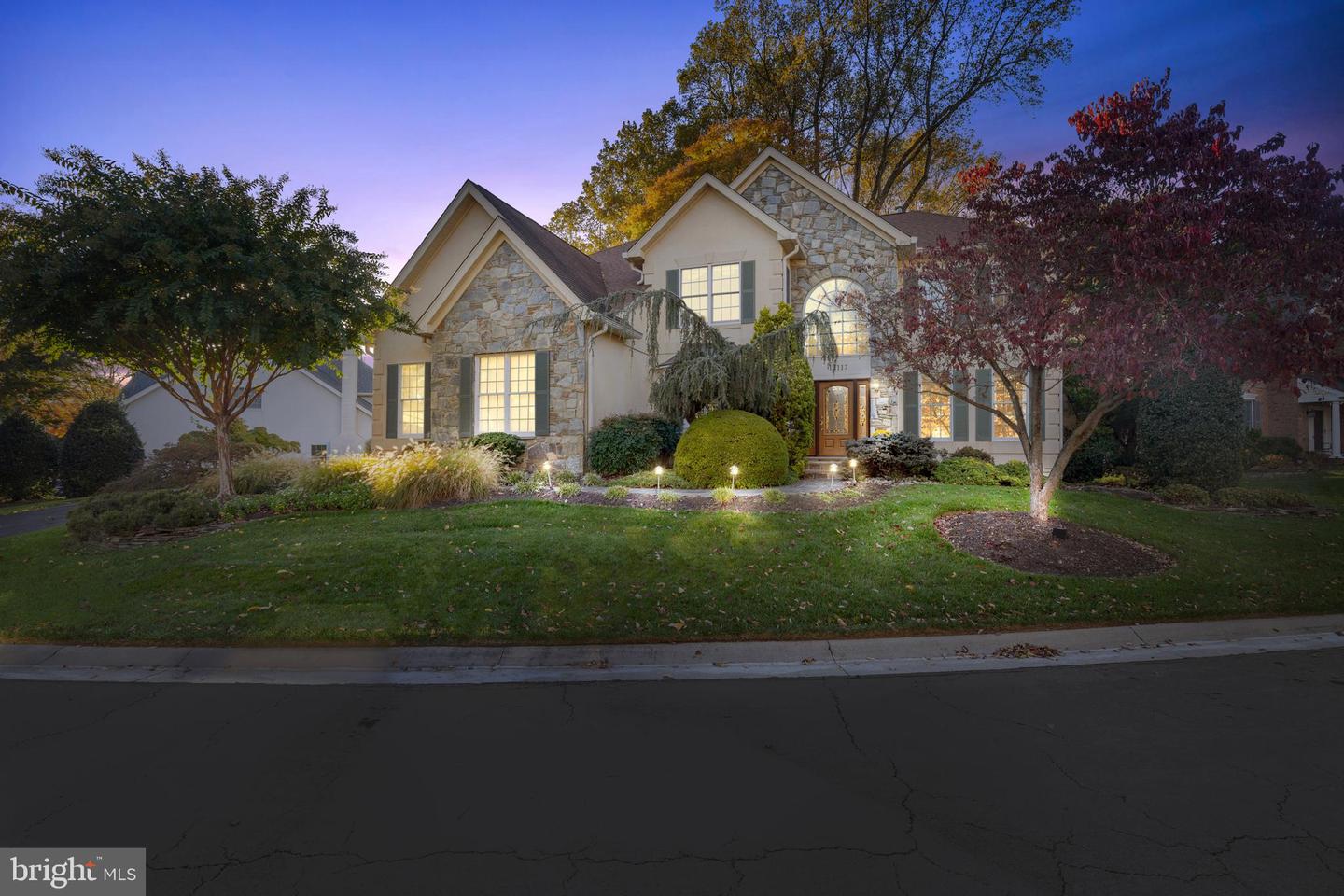 Rockville, Maryland, 20850, United States, 6 Bedrooms Bedrooms, ,5 BathroomsBathrooms,Residential,Active,1970950