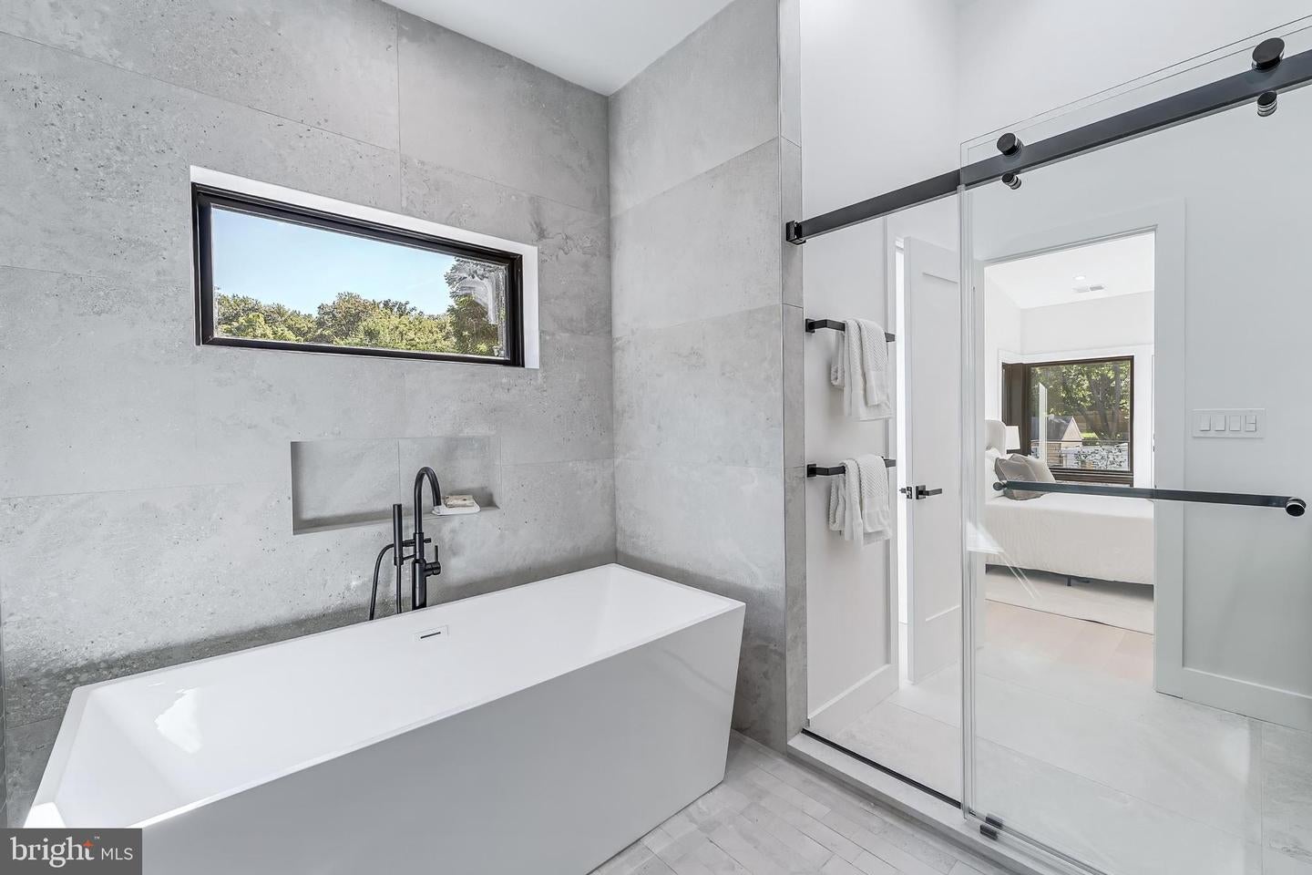 Falls Church, Virginia, 22042, United States, 6 Bedrooms Bedrooms, ,6 BathroomsBathrooms,Residential,Active,2011212