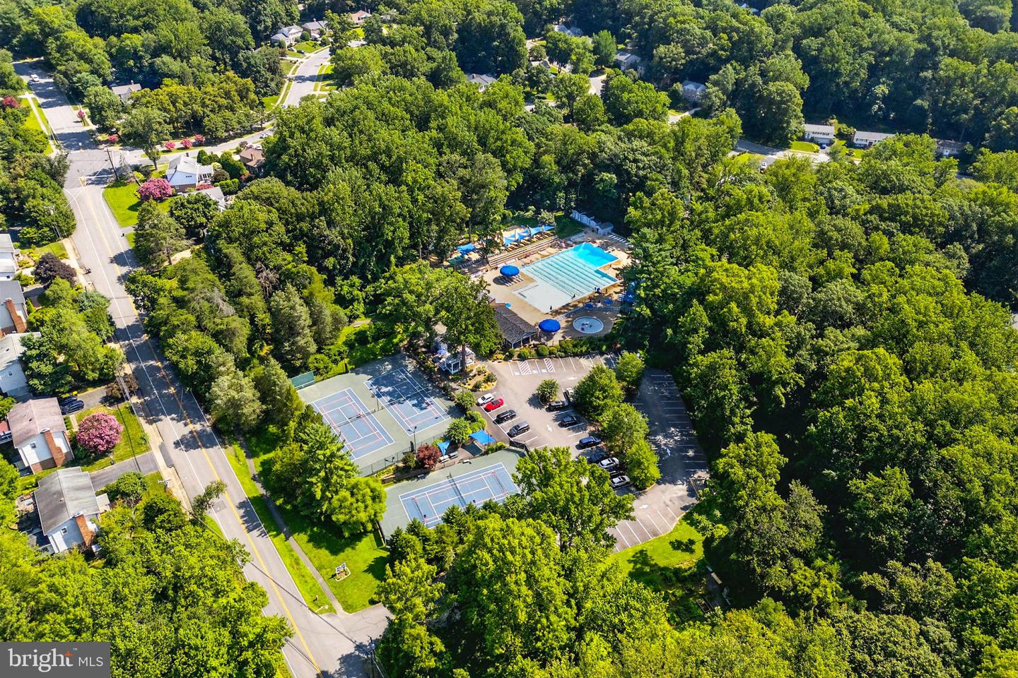 Annandale, Virginia, 22003, United States, 4 Bedrooms Bedrooms, ,4 BathroomsBathrooms,Residential,Active,1900183