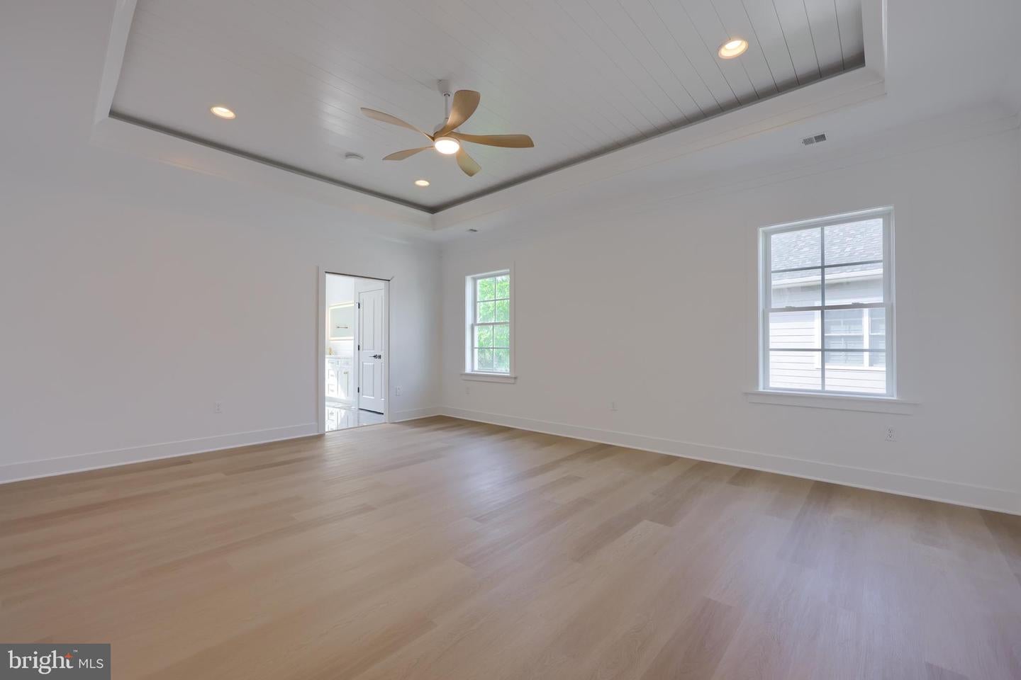 East Petersburg, Pennsylvania, 17520, United States, 4 Bedrooms Bedrooms, ,5 BathroomsBathrooms,Residential,Active,1702111