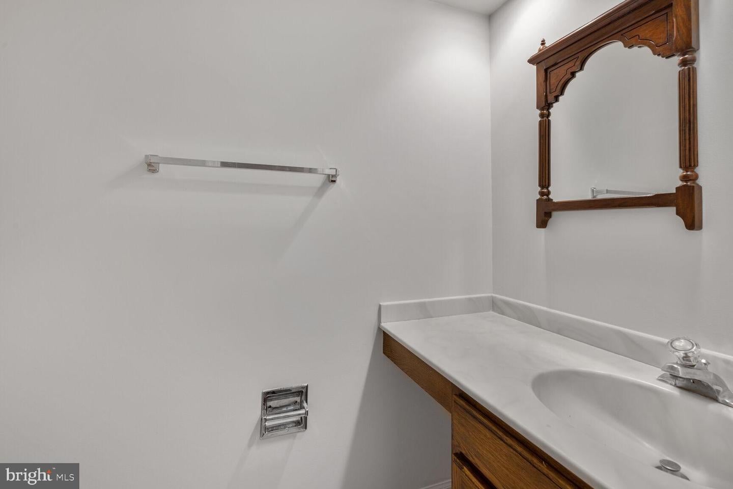 Potomac, Maryland, 20854, United States, 6 Bedrooms Bedrooms, ,6 BathroomsBathrooms,Residential,Active,1823958