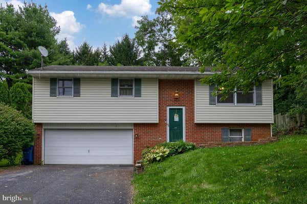 813 BRIDGE VALLEY RD, COLUMBIA, PA 17512 - Image 1