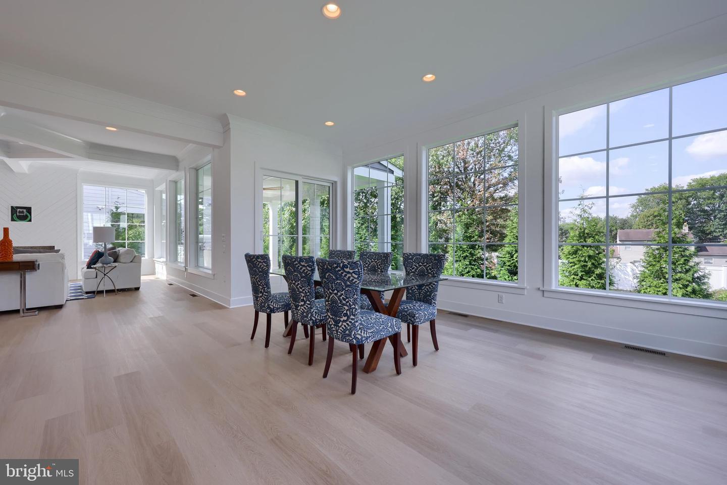 East Petersburg, Pennsylvania, 17520, United States, 4 Bedrooms Bedrooms, ,5 BathroomsBathrooms,Residential,Active,1702111