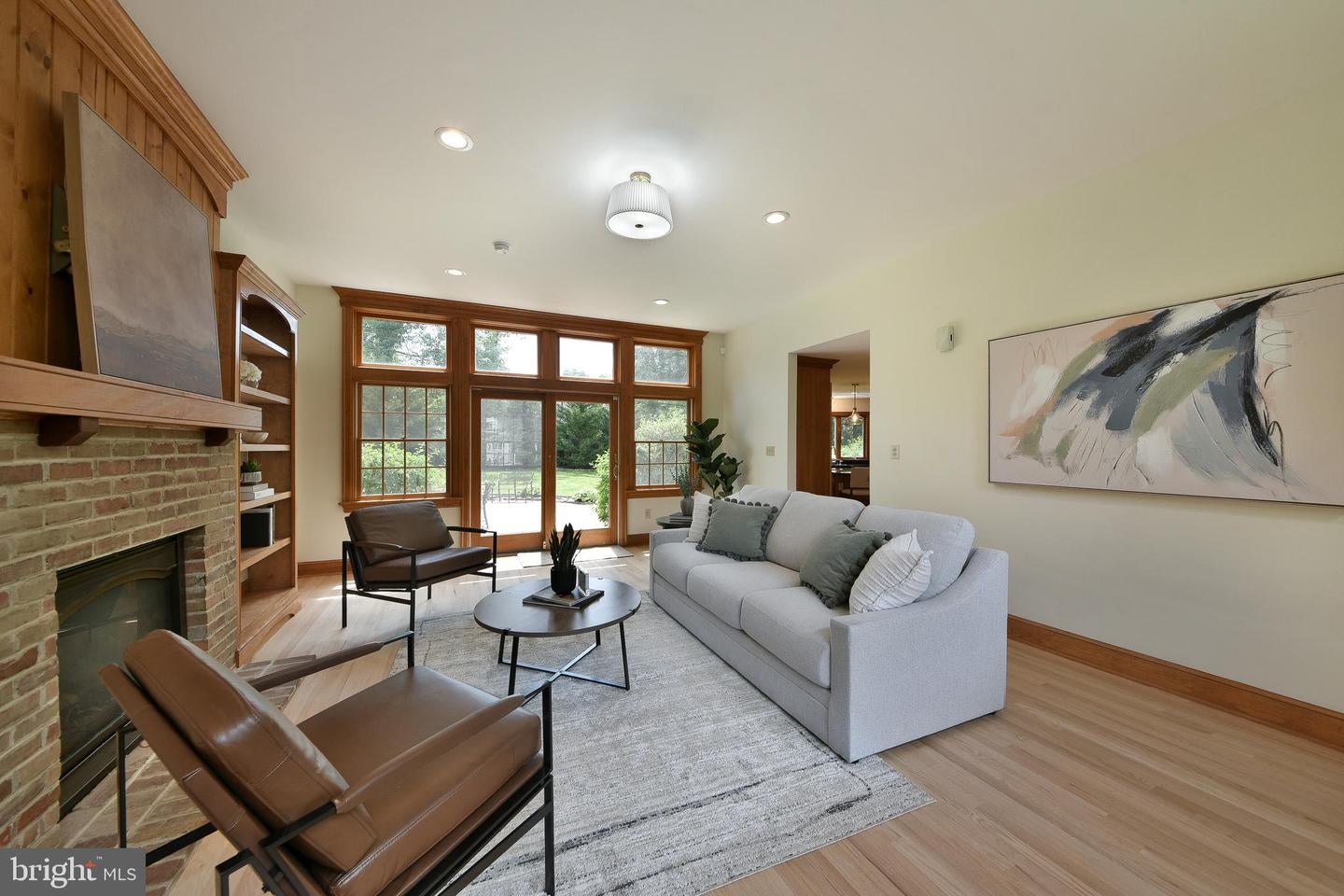 Yardley, Pennsylvania, 19067, United States, 5 Bedrooms Bedrooms, ,5 BathroomsBathrooms,Residential,Contingent,2045759
