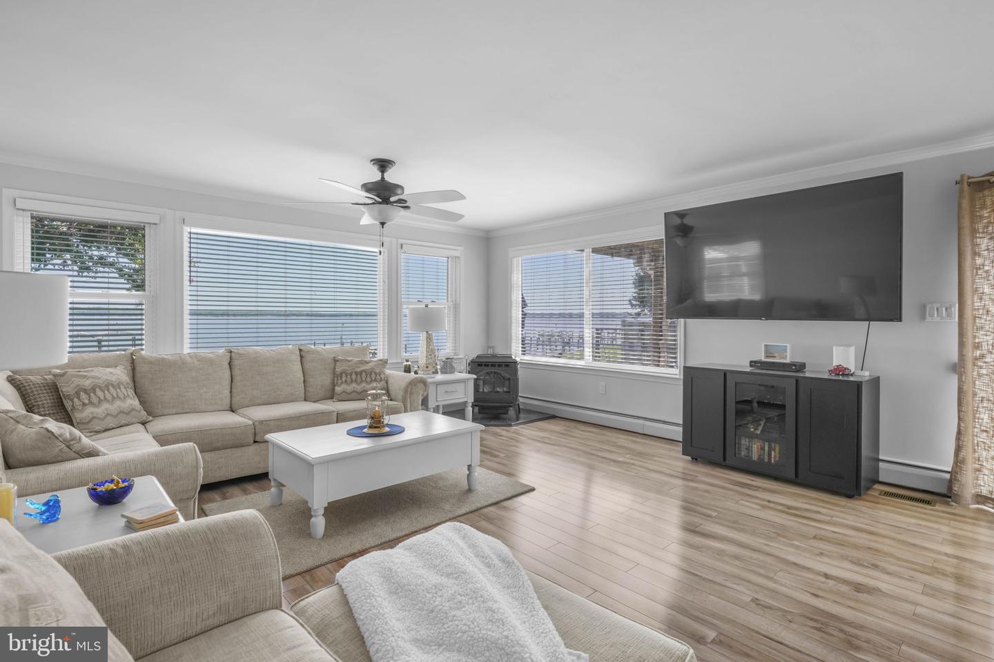 Newburg, Maryland, 20664, United States, 4 Bedrooms Bedrooms, ,3 BathroomsBathrooms,Residential,Active,1929801