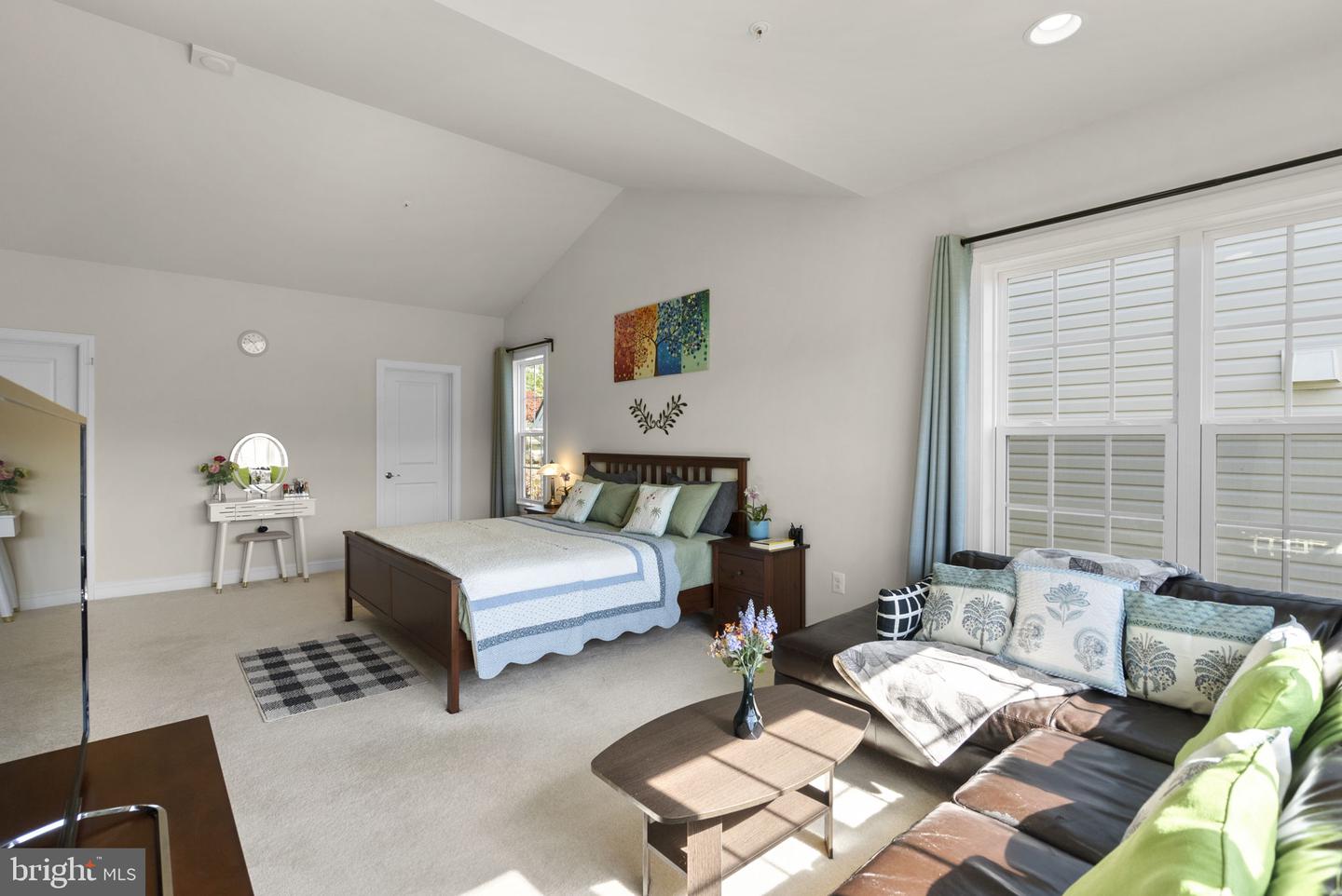 Clarksburg, Maryland, 20871, United States, 4 Bedrooms Bedrooms, ,4 BathroomsBathrooms,Residential,Active,2037095