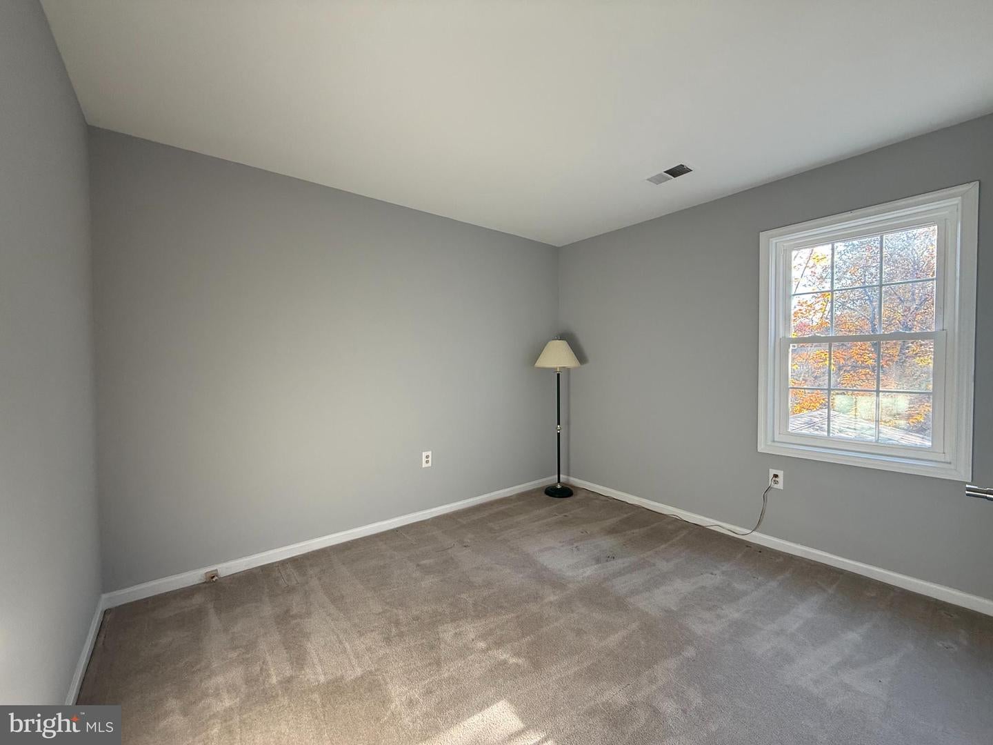 Herndon, Virginia, 20171, United States, 5 Bedrooms Bedrooms, ,3 BathroomsBathrooms,Residential,Active,1961930