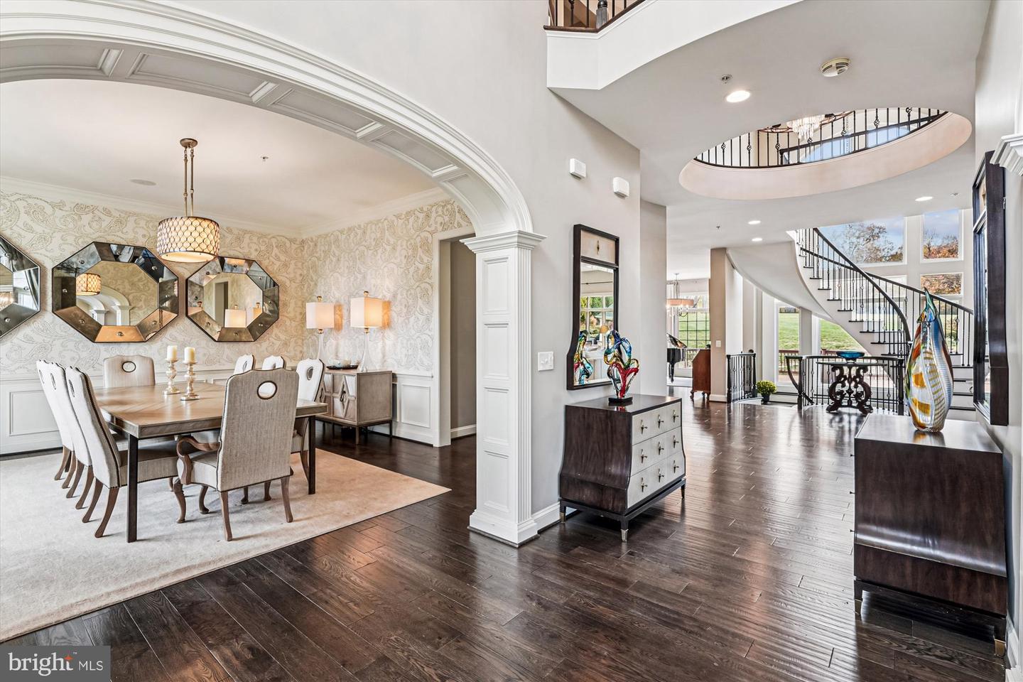 Leesburg, Virginia, 20175, United States, 5 Bedrooms Bedrooms, ,6 BathroomsBathrooms,Residential,Active,1987213