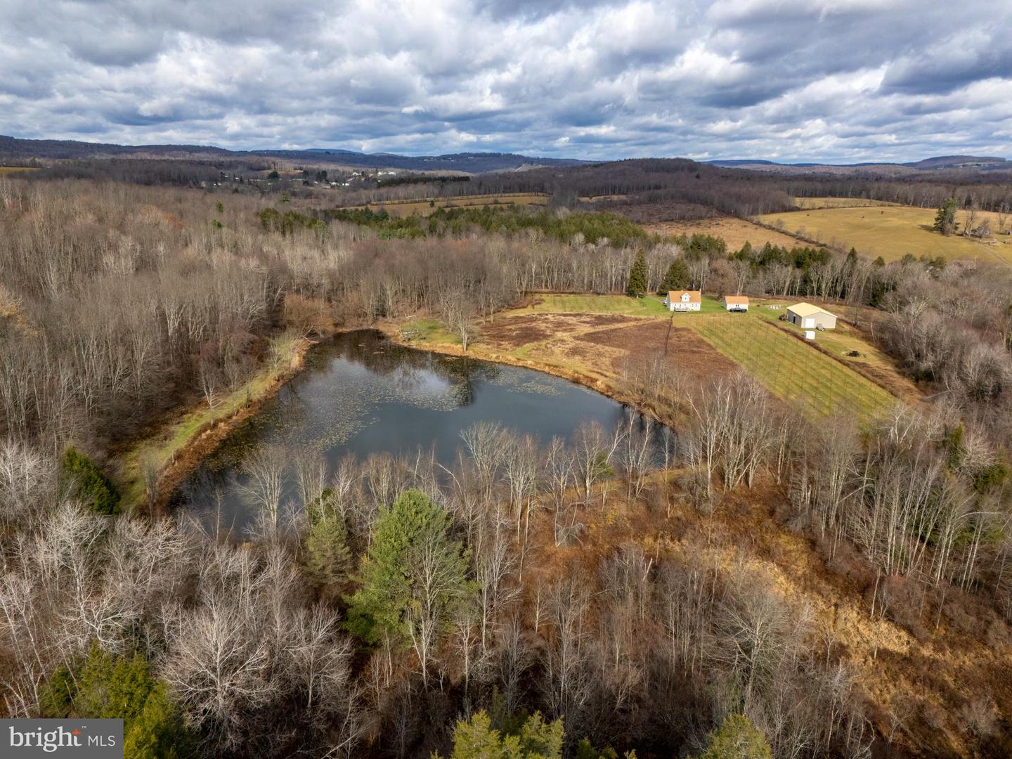 Waymart, Pennsylvania, 18472, United States, 4 Bedrooms Bedrooms, ,2 BathroomsBathrooms,Residential,Active,2007156