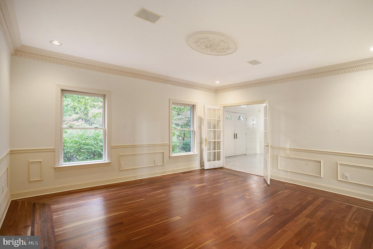 Sellersville, Pennsylvania, 18960, United States, 10 Bedrooms Bedrooms, ,7 BathroomsBathrooms,Residential,Active,1965847