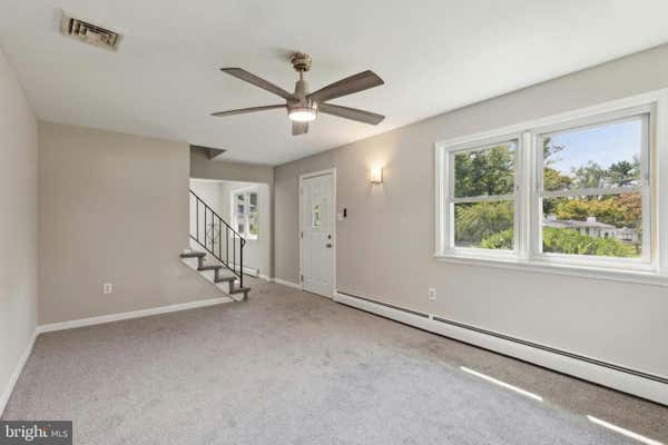 220 PINE TREE LN, HATBORO, PA 19040, photo 3 of 27