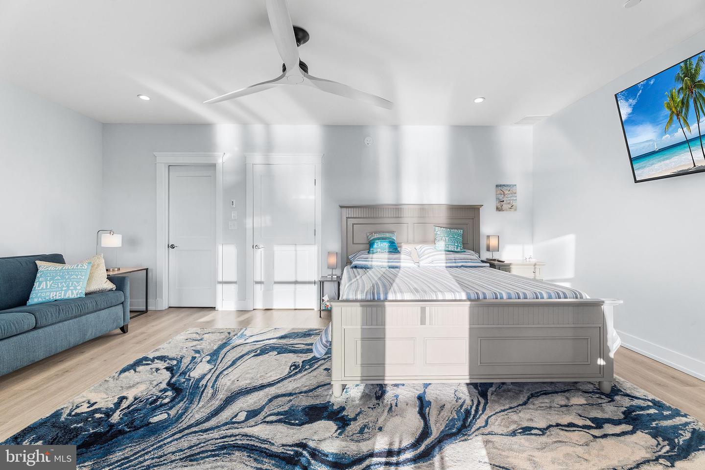 Ocean City, Maryland, 21842, United States, 4 Bedrooms Bedrooms, ,6 BathroomsBathrooms,Residential,Active,1972177