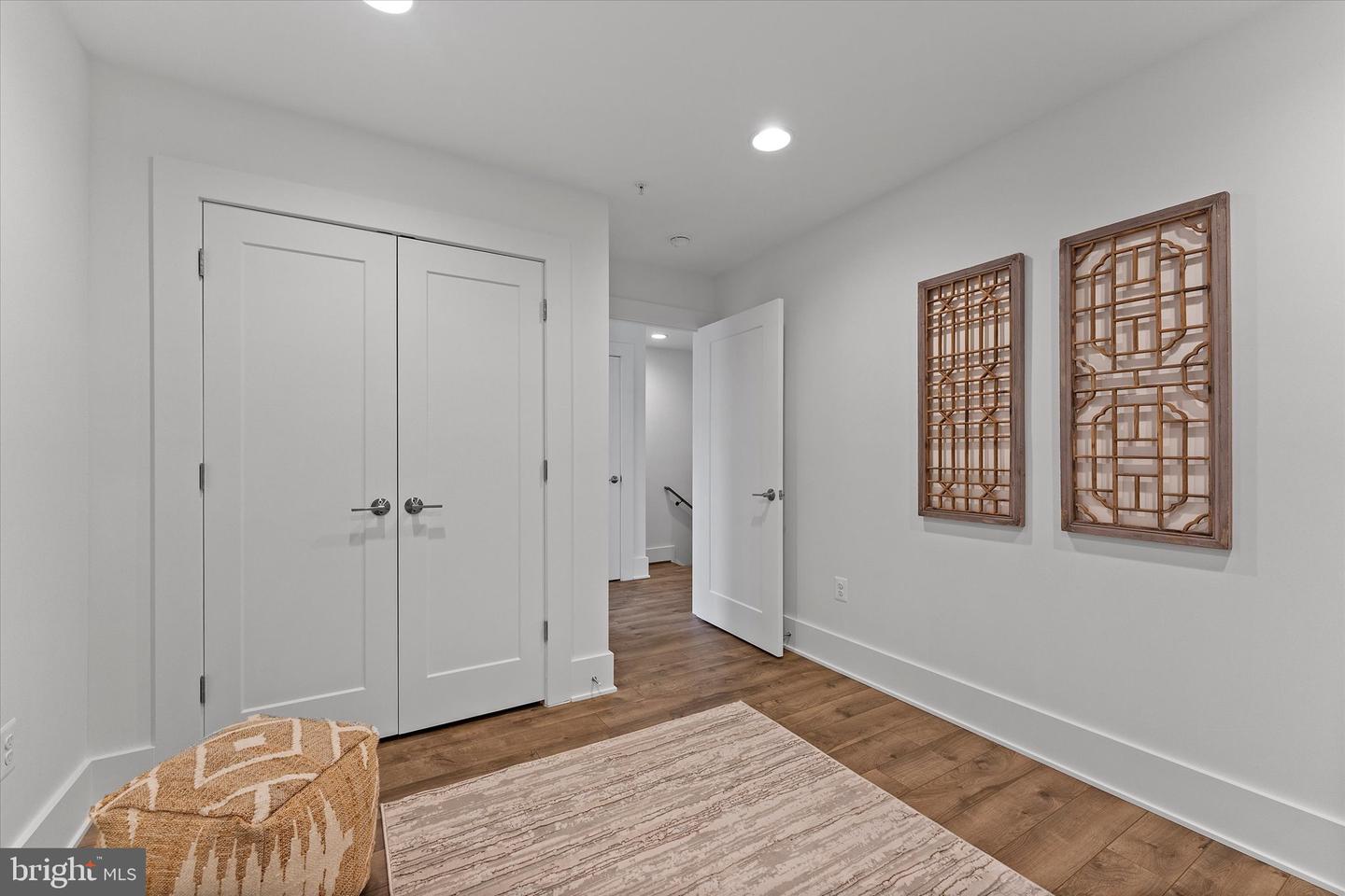 Potomac, Maryland, 20854, United States, 4 Bedrooms Bedrooms, ,5 BathroomsBathrooms,Residential,Active,1961966