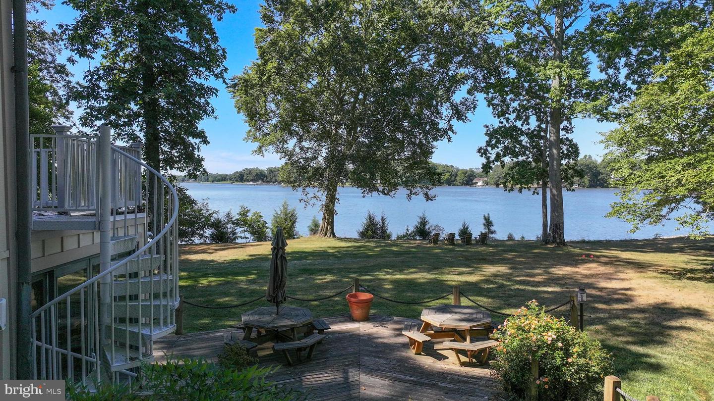 Queenstown, Maryland, 21658, United States, 4 Bedrooms Bedrooms, ,3 BathroomsBathrooms,Residential,Active,1998763