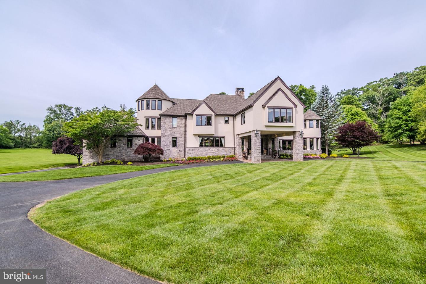 Newtown, Pennsylvania, 18940, United States, 6 Bedrooms Bedrooms, ,6 BathroomsBathrooms,Residential,Active,1849543