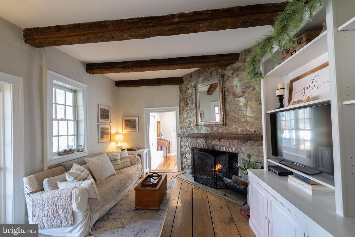 Long Valley, New Jersey, 07853, United States, 4 Bedrooms Bedrooms, ,4 BathroomsBathrooms,Residential,Active,1968372