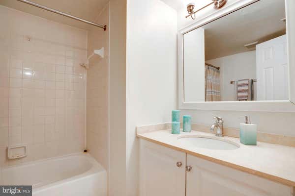 10101 GROSVENOR PL APT 2013, ROCKVILLE, MD 20852, photo 5 of 45