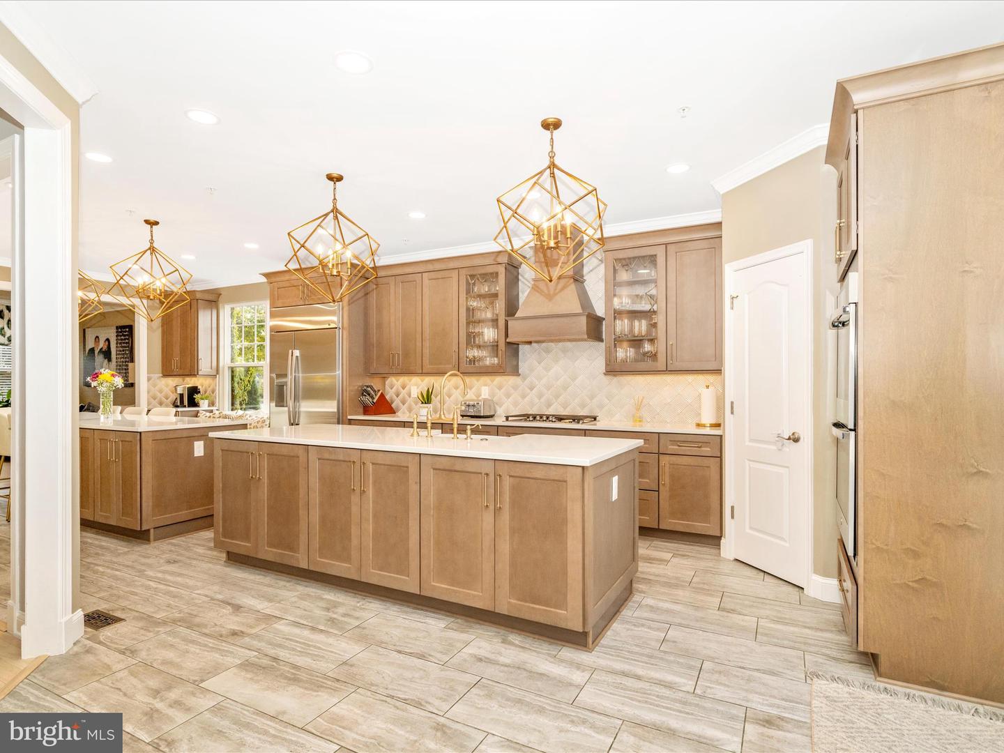 Clarksburg, Maryland, 20871, United States, 5 Bedrooms Bedrooms, ,4 BathroomsBathrooms,Residential,Active,1967123