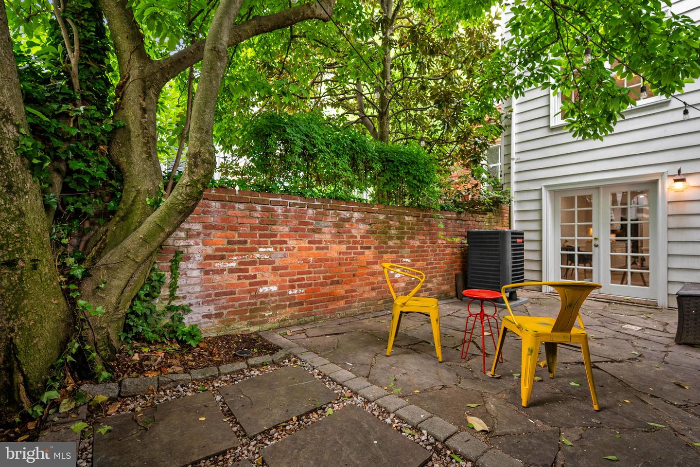Alexandria, Virginia, 22314, United States, 3 Bedrooms Bedrooms, ,3 BathroomsBathrooms,Residential,Active,2044570