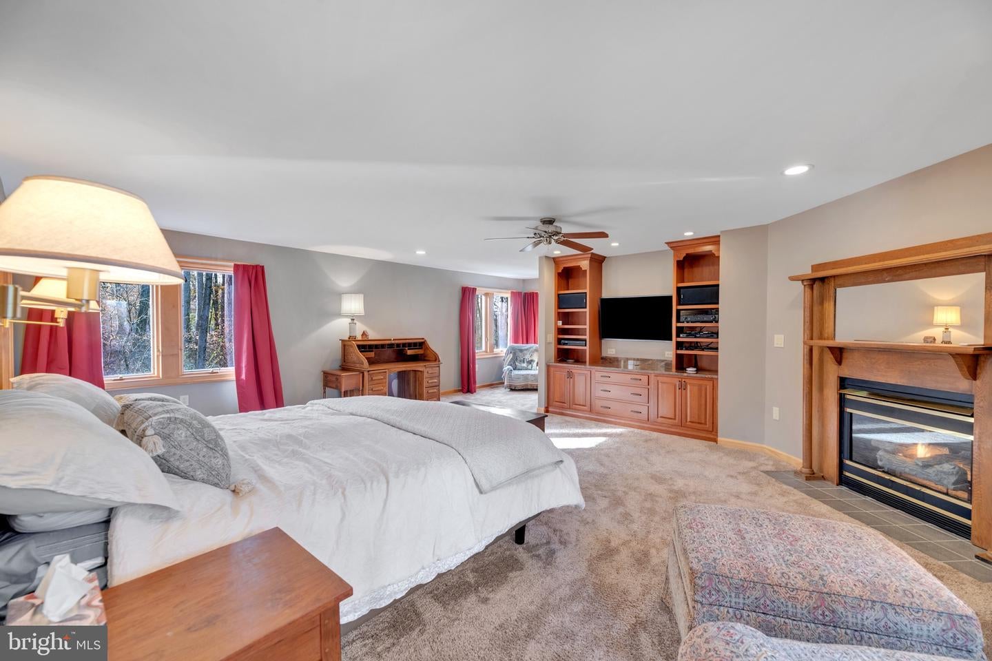 Ellicott City, Maryland, 21042, United States, 5 Bedrooms Bedrooms, ,5 BathroomsBathrooms,Residential,Active,1988714