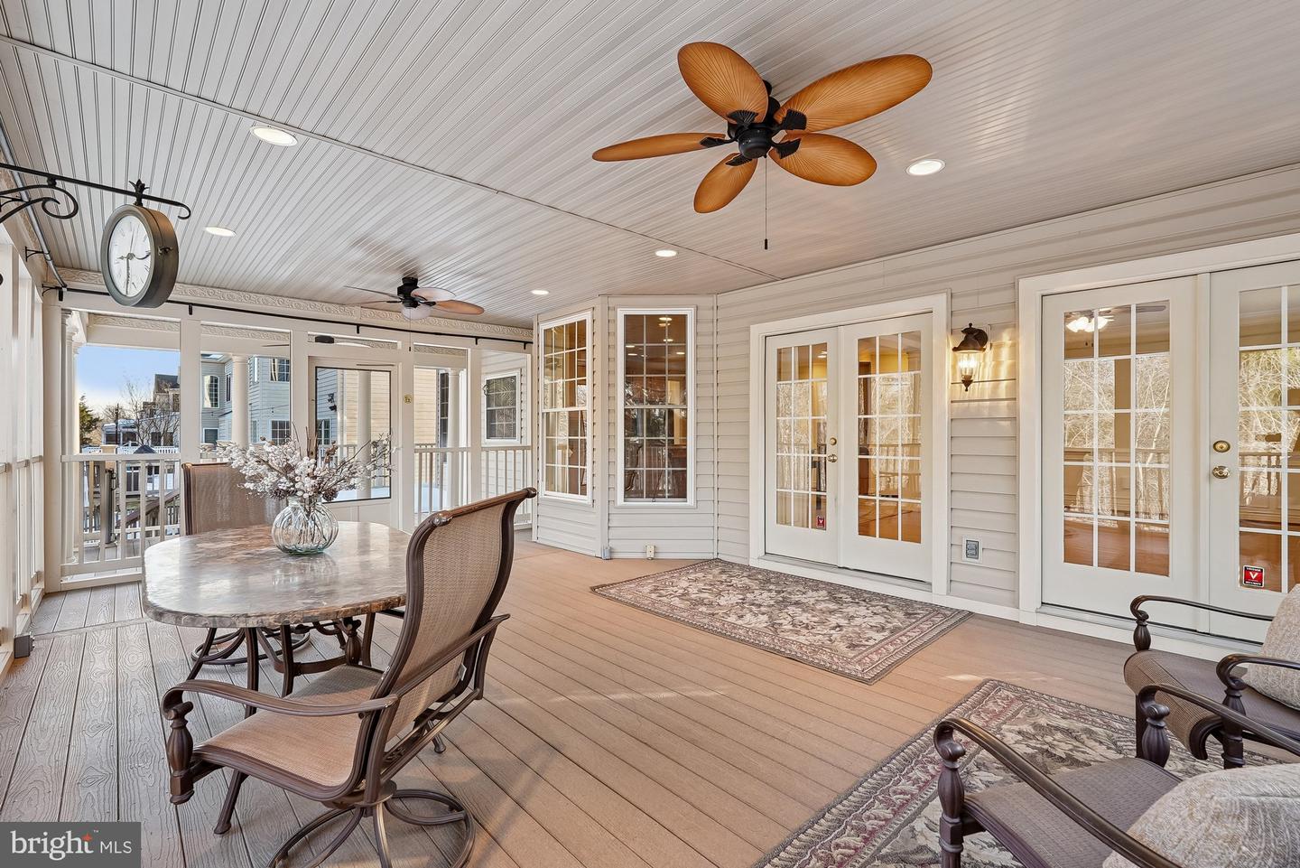 Chantilly, Virginia, 20152, United States, 4 Bedrooms Bedrooms, ,5 BathroomsBathrooms,Residential,Active,2015820