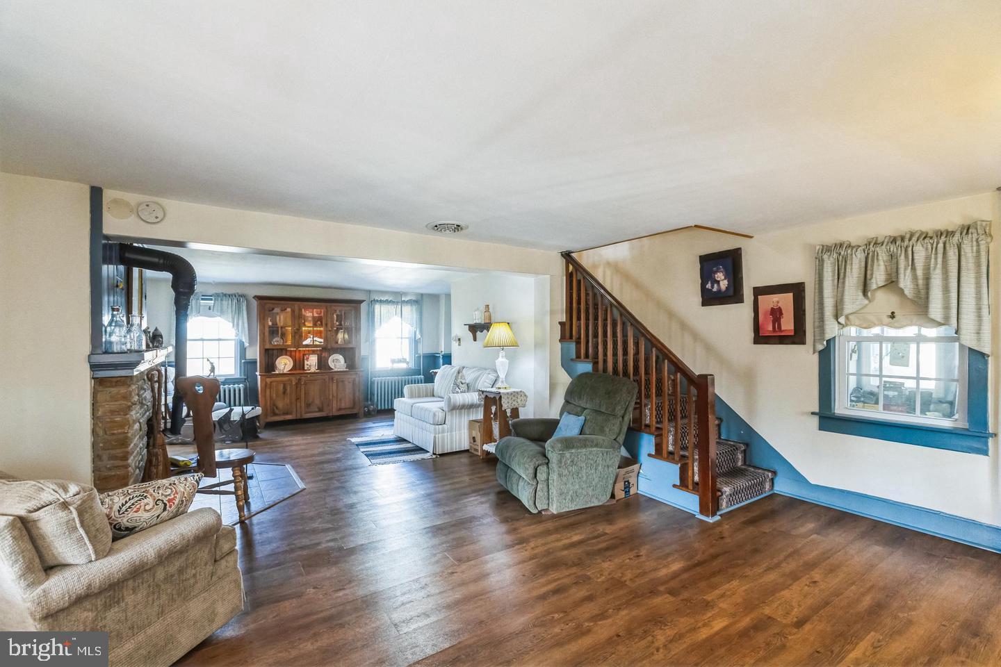 Schwenksville, Pennsylvania, 19473, United States, 3 Bedrooms Bedrooms, ,3 BathroomsBathrooms,Residential,Active,1985601