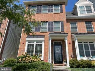 611 W MULBERRY ST, KENNETT SQUARE, PA 19348 - Image 1