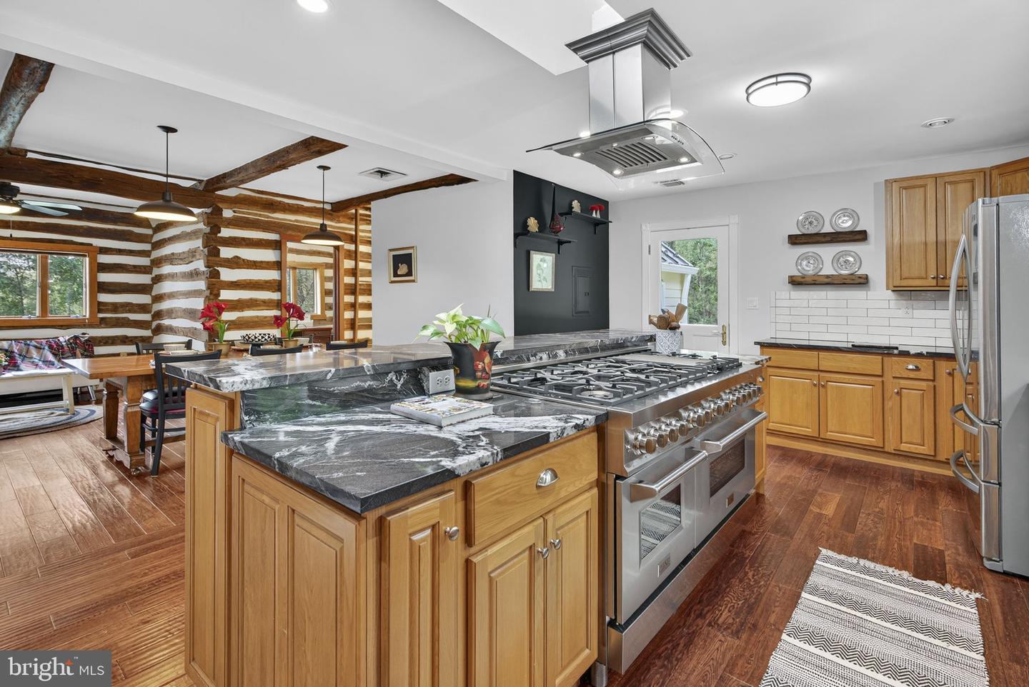 Lovettsville, Virginia, 20180, United States, ,2 BathroomsBathrooms,Residential,Active,1954034