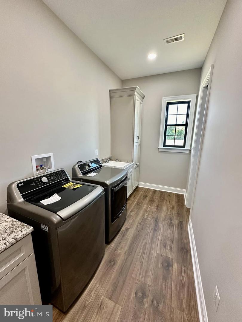 Earleville, Maryland, 21919, United States, 3 Bedrooms Bedrooms, ,5 BathroomsBathrooms,Residential,Active,1849556