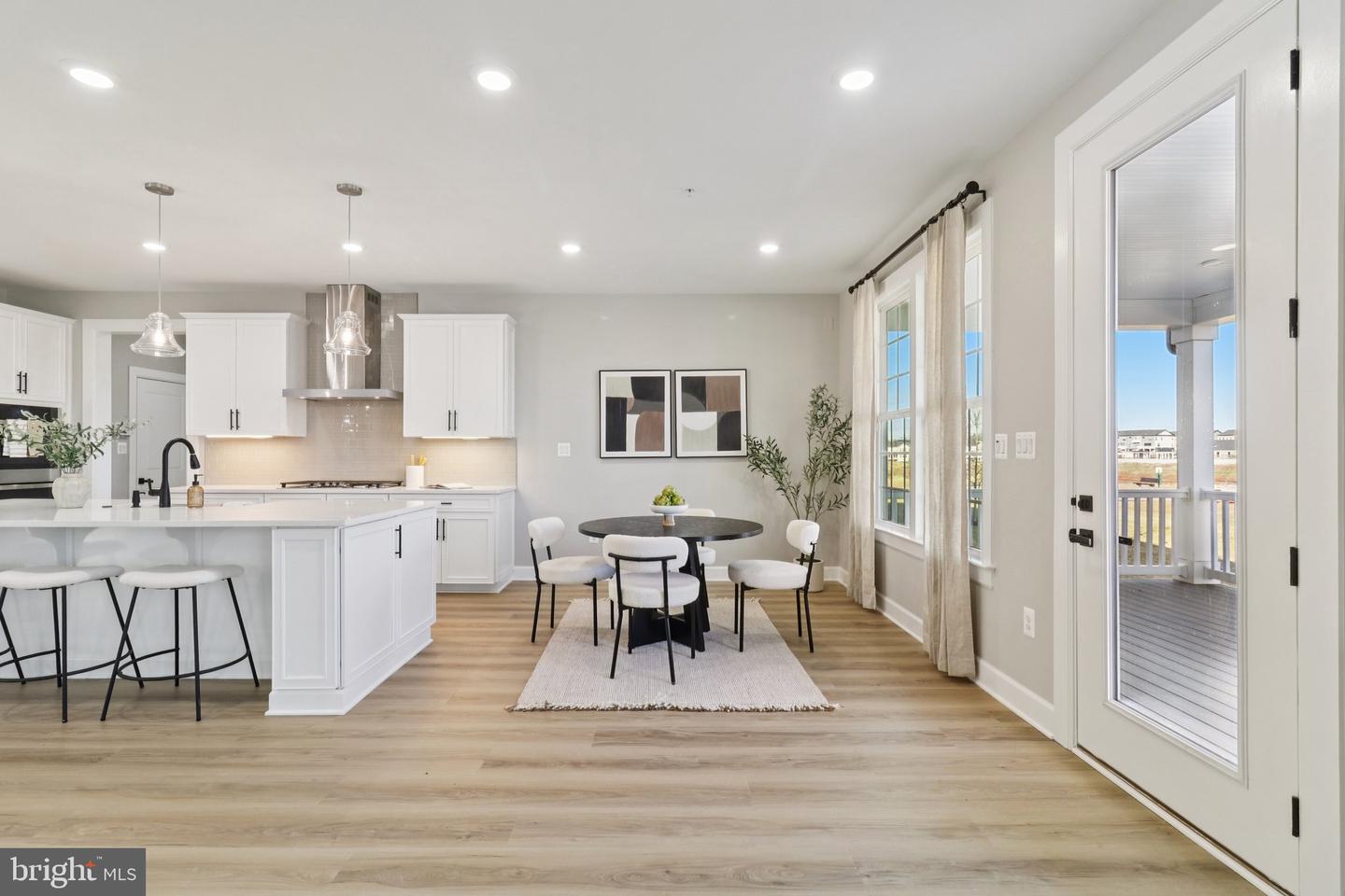 Bowie, Maryland, 20716, United States, 5 Bedrooms Bedrooms, ,5 BathroomsBathrooms,Residential,Active,2006775