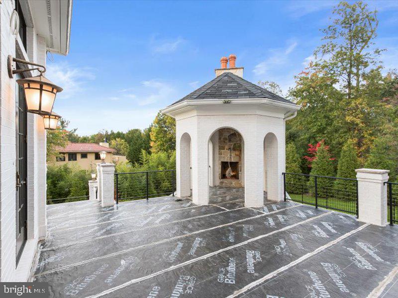 Potomac, Maryland, 20854, United States, 6 Bedrooms Bedrooms, ,7 BathroomsBathrooms,Residential,Active,1927645