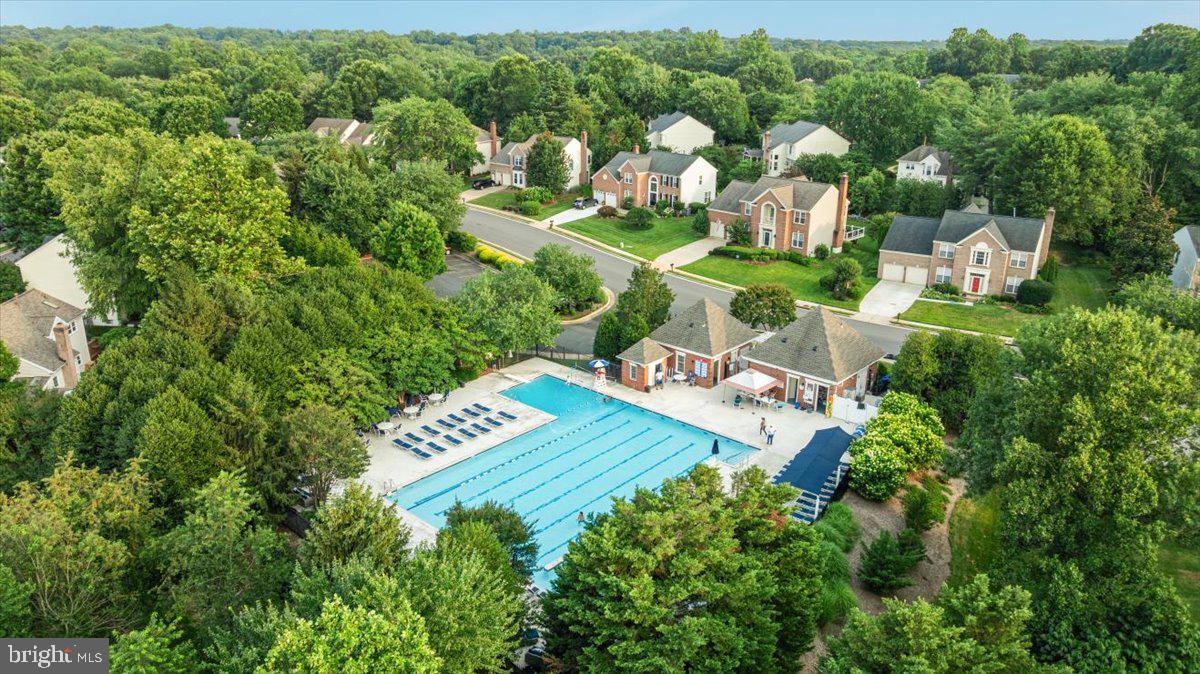 Fairfax Station, Virginia, 22039, United States, 4 Bedrooms Bedrooms, ,4 BathroomsBathrooms,Residential,Active,1905039