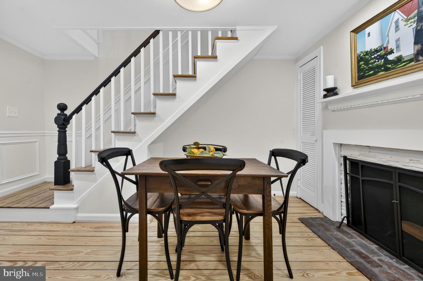 Alexandria, Virginia, 22314, United States, 3 Bedrooms Bedrooms, ,3 BathroomsBathrooms,Residential,Active,2044570