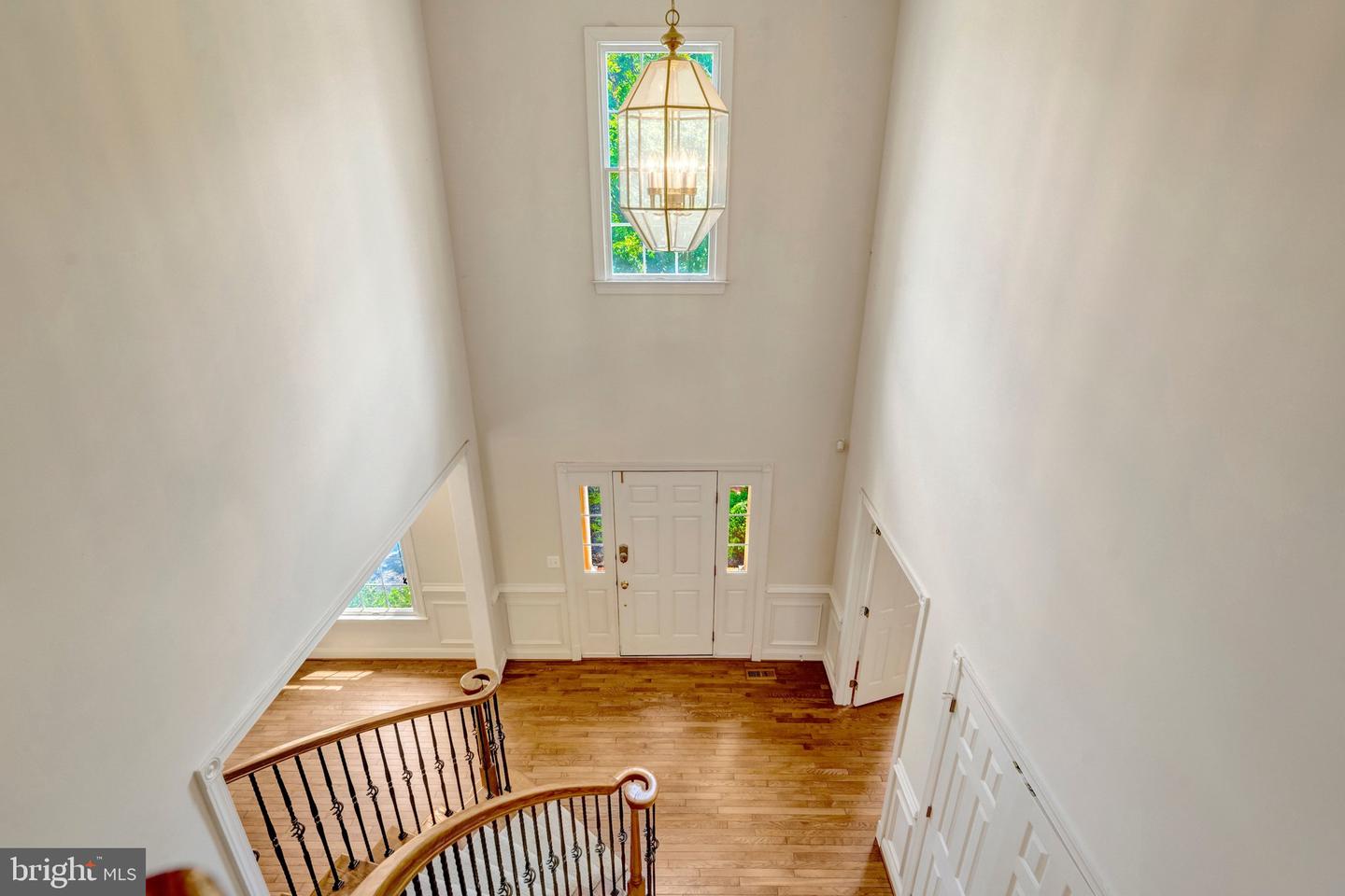 Haymarket, Virginia, 20169, United States, 5 Bedrooms Bedrooms, ,5 BathroomsBathrooms,Residential,Pending,2031766