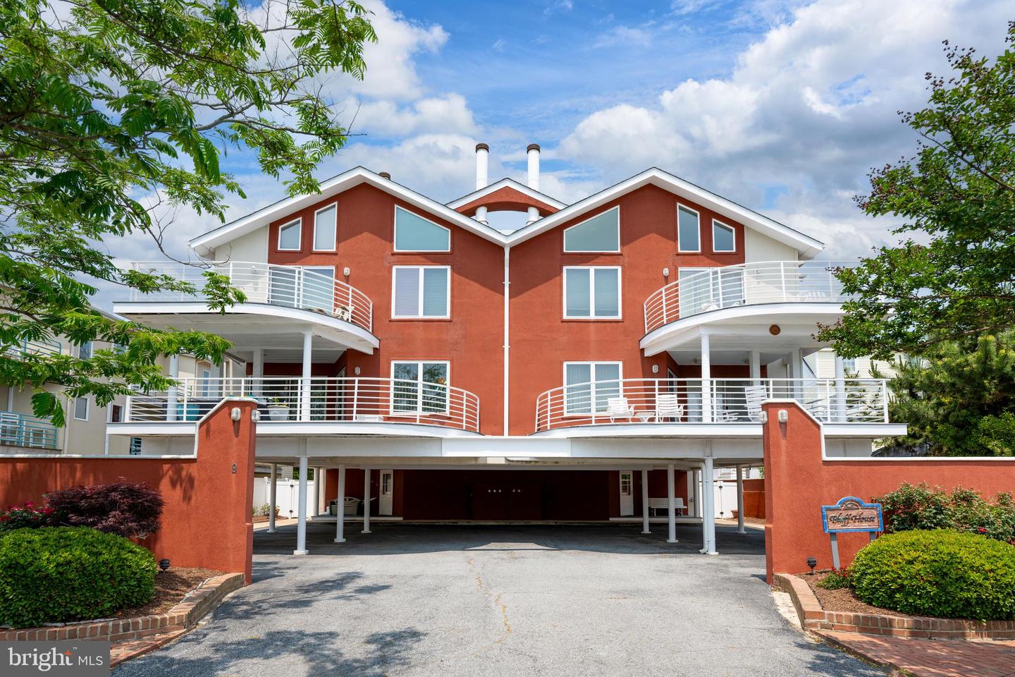 Dewey Beach, Delaware, 19971, United States, 4 Bedrooms Bedrooms, ,4 BathroomsBathrooms,Residential,Active,1941142